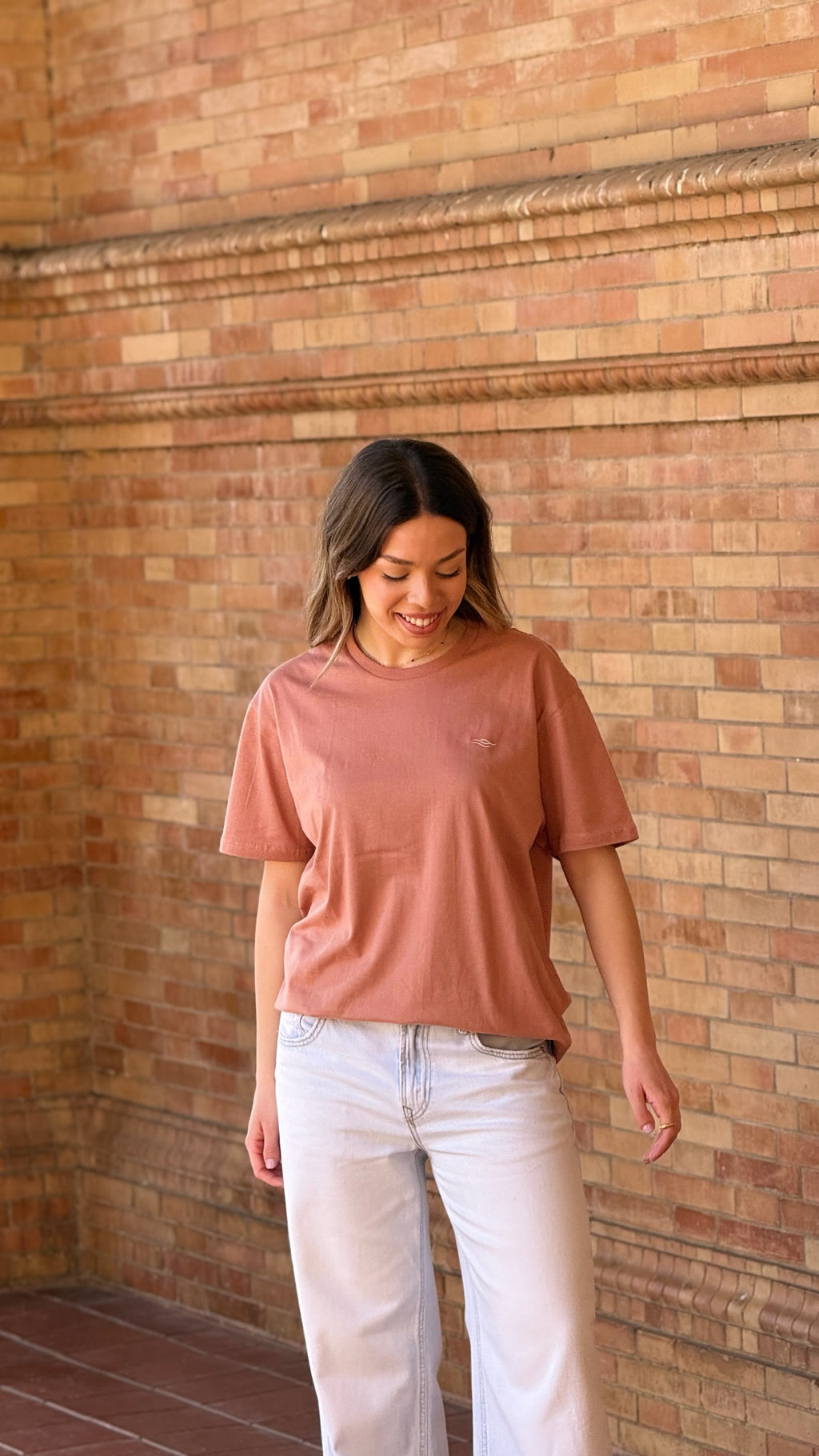 CAMISETA SALMÓN - Breiser esencial