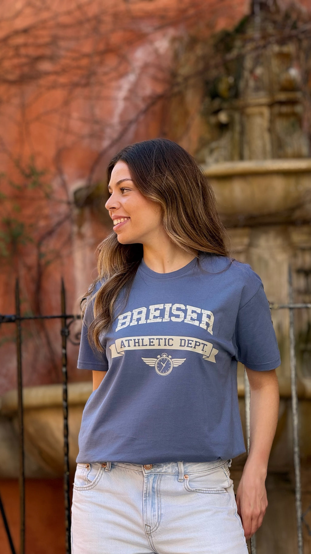 CAMISETA AZUL - BREISER Athletic Dept