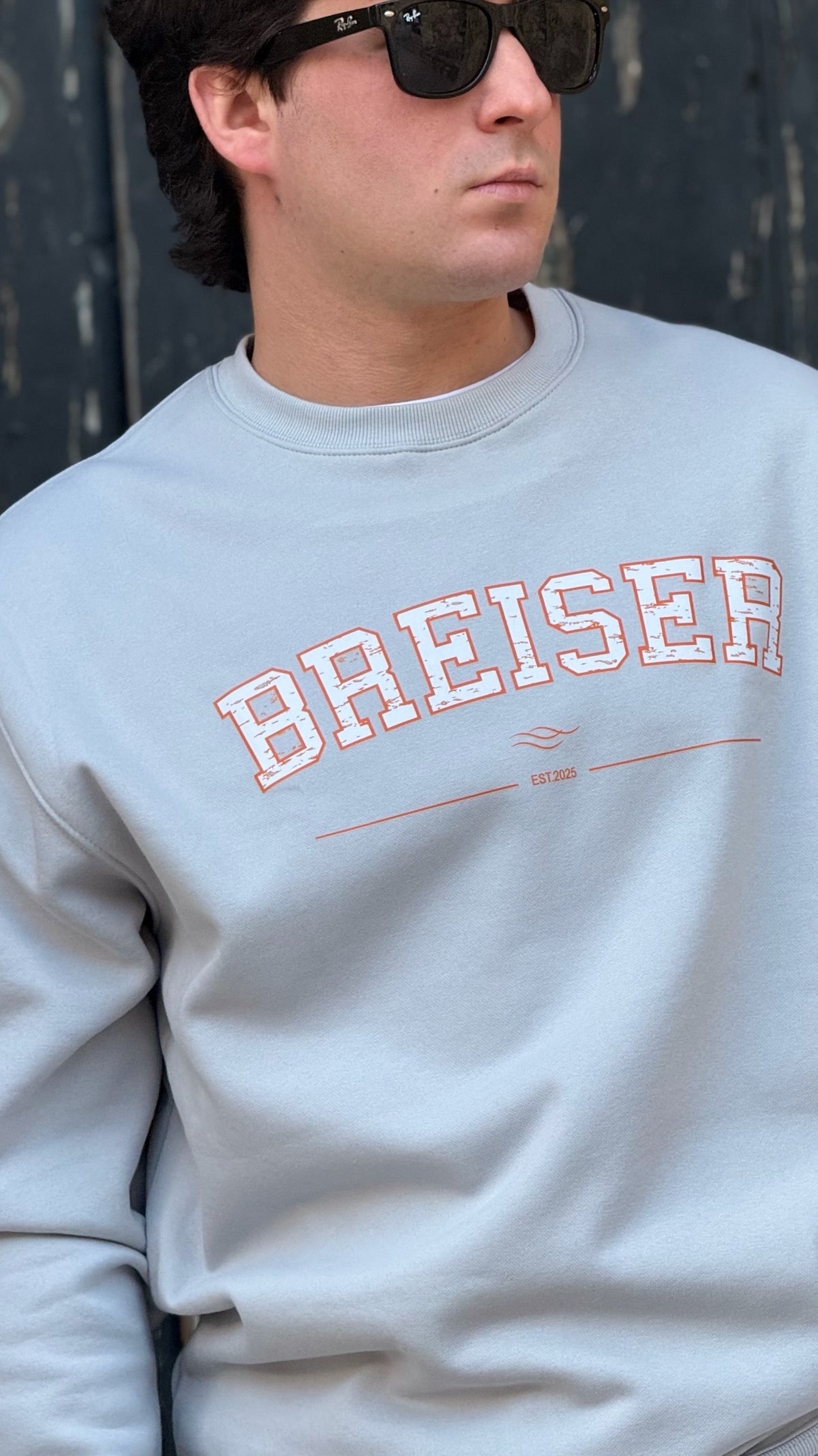 SUDADERA BREISER EST. 2025 — Gris